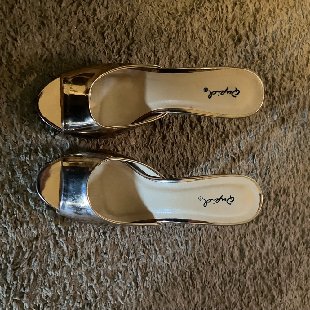 Gold heels